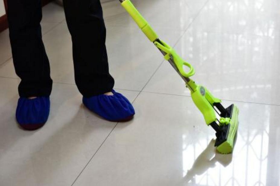 保洁阿姨出绝招了，15分钟做完卫生，清洁度居然可以维持两周！