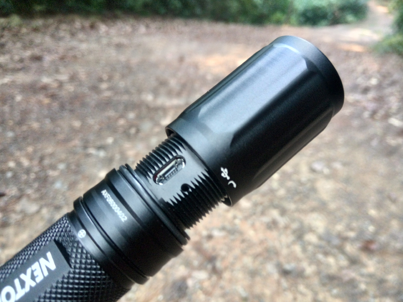 纳丽德强光手电筒测评,纳丽德e51与e52的区别