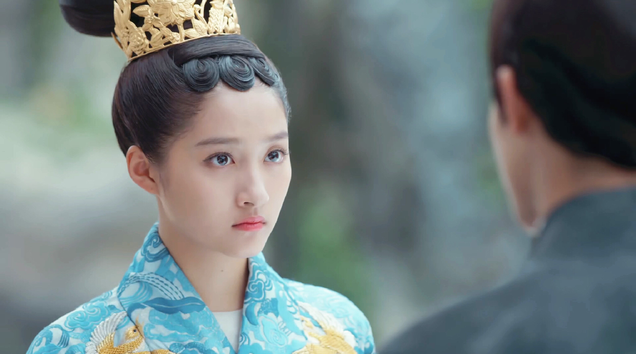 凤囚凰清越最后到底跟谁在一起了,凤囚凰清越和刘楚玉玩耍