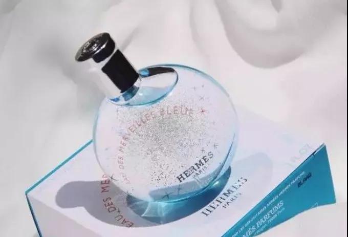 拜年喷什么香水好闻女,大年初一喷香水