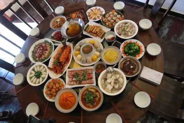 泸西游玩推荐,泸西旅游攻略必去景点推荐