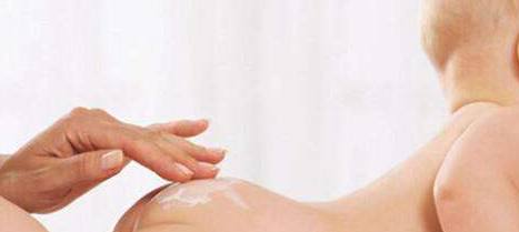 快速解决宝宝红屁股的方法,宝宝红屁股的民间办法