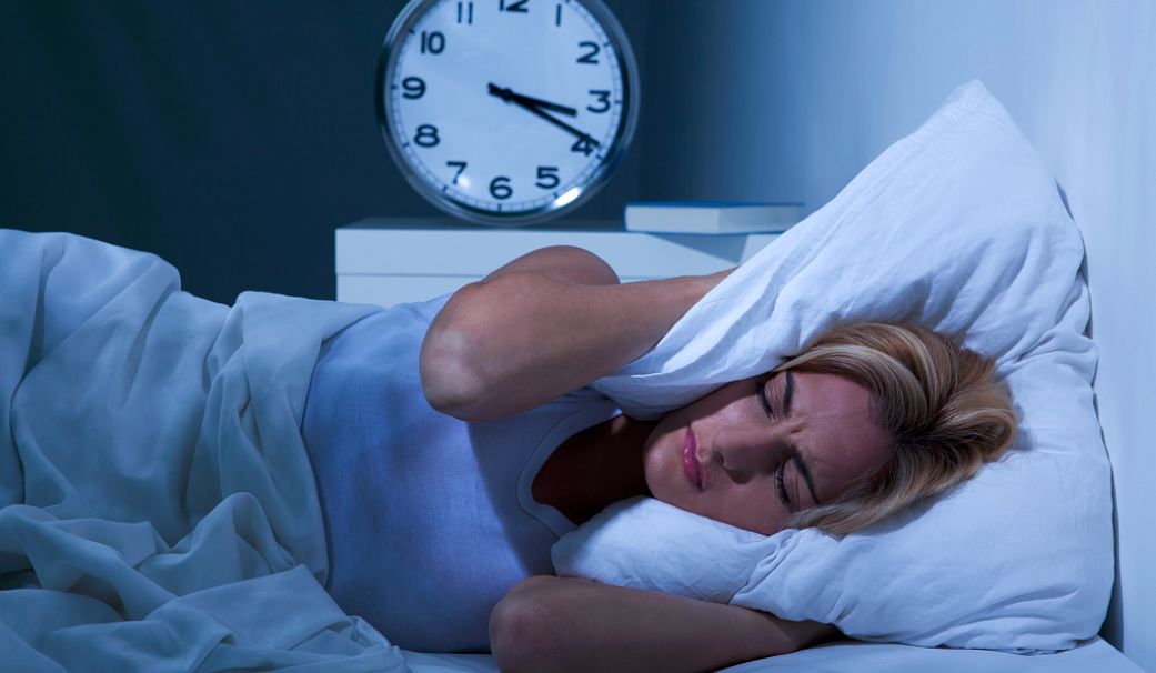 老人经常失眠吃什么食物可以缓解,哪些食物有助于睡眠缓解失眠