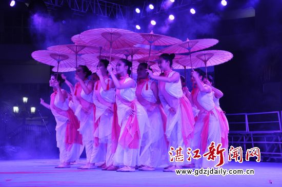 市二中艺术节,二中校园文化艺术节