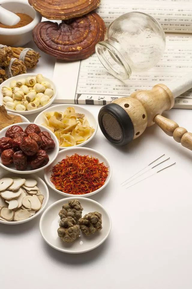 火罐拔哪些穴位可以减肥,每天火罐减肥的方法