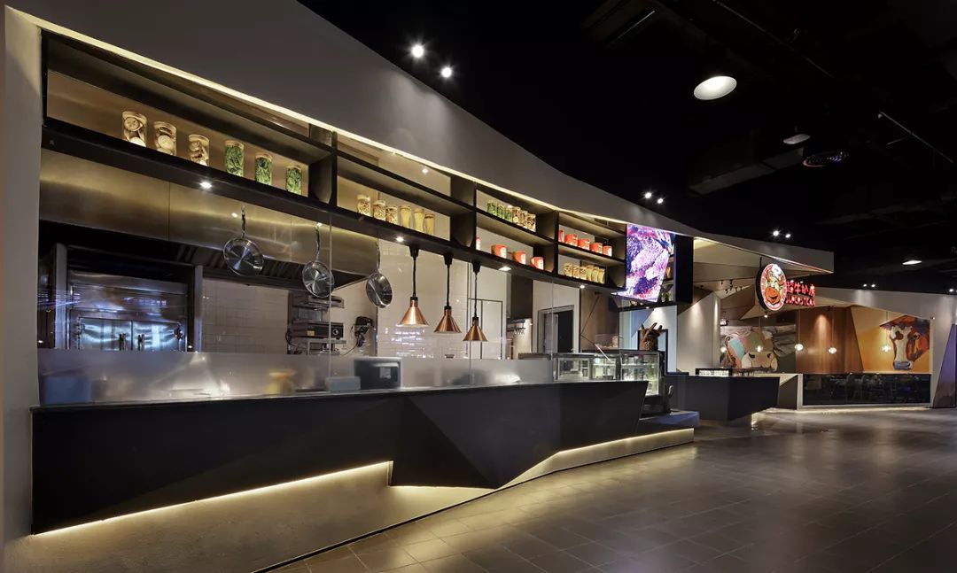 艺鼎新作｜钻石般璀璨的格调空间，牛扒馆很“牛”！