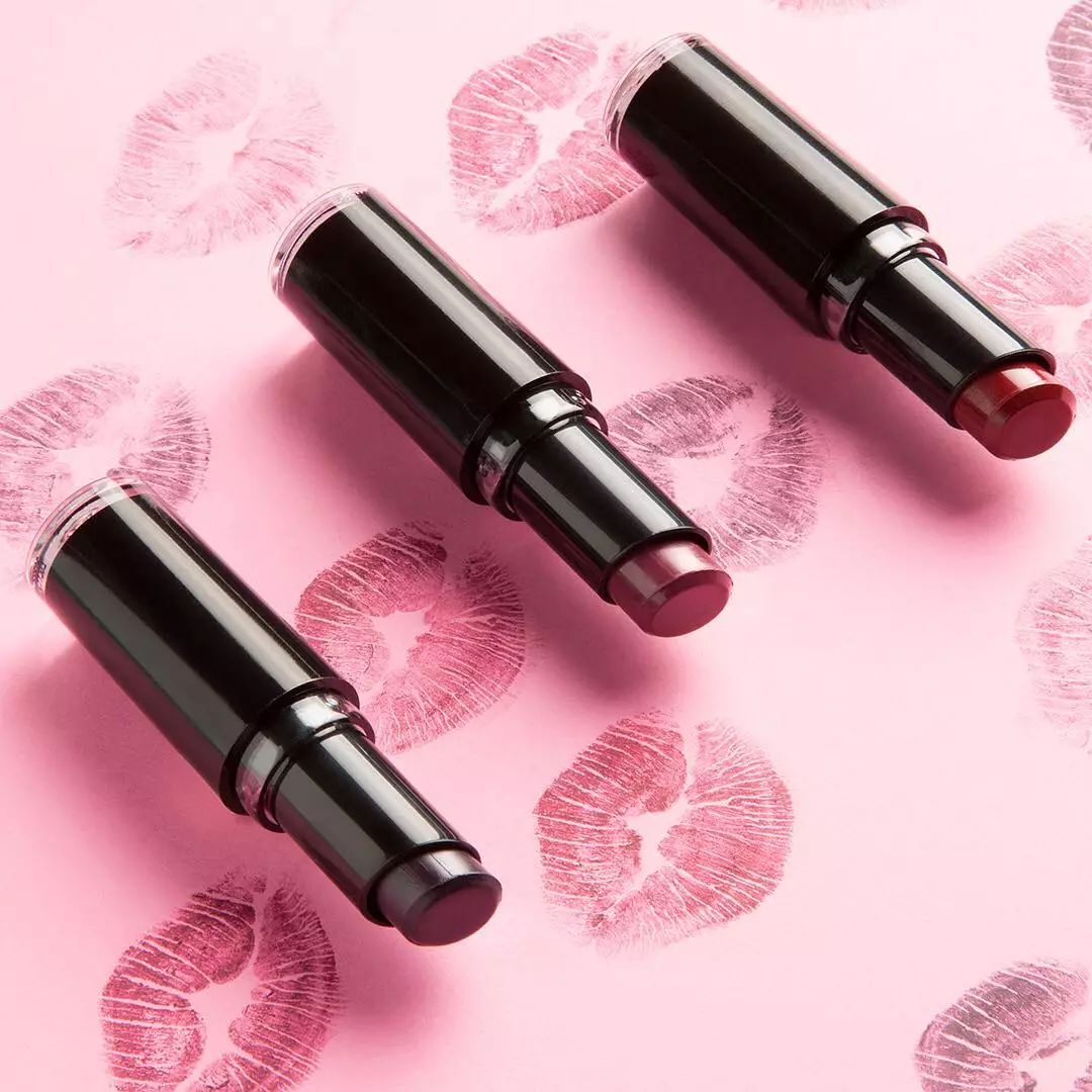 700元左右一支的口红,7块钱以内的口红