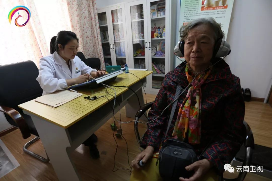 全国爱耳日公益短片,全国爱耳日特教视频