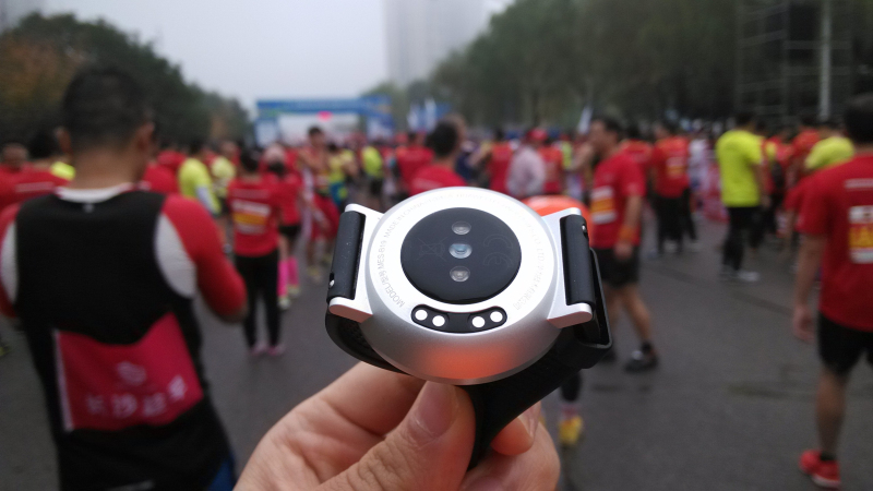 放下手机健康奔跑——华为荣耀手表S1评测