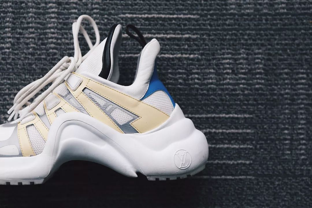 louisvuitton男士豆豆鞋,louisvuitton老爹鞋是男款还是女款