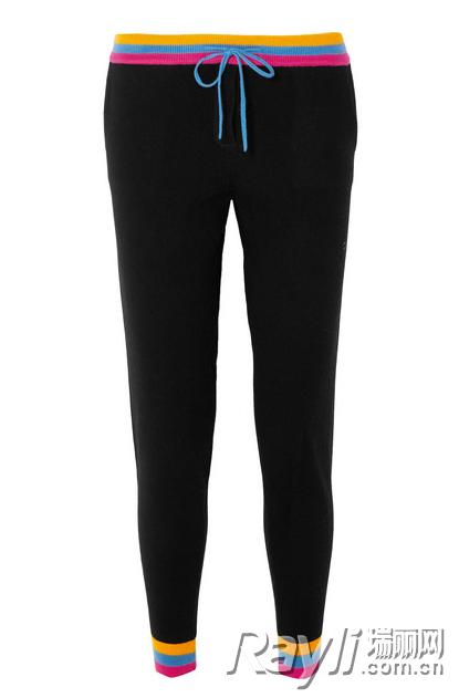 杨紫冬季穿什么裤子,杨紫穿直筒裤