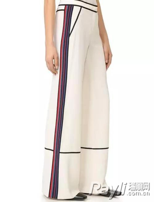 杨紫冬季穿什么裤子,杨紫穿直筒裤