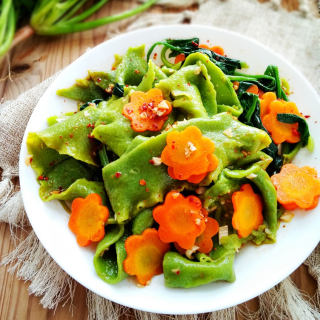 缺铁性贫血吃哪些食物好得快,缺铁性贫血吃哪些水果能补