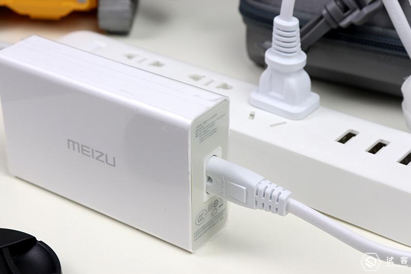多口usb充电器超级快充测评,老司机也翻车日常