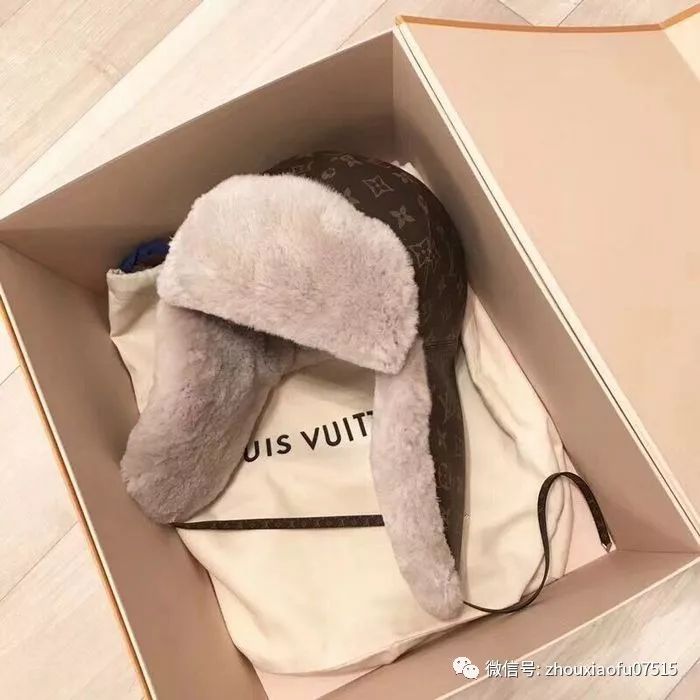 「周小福」「福夸」｜LV雷锋帽，夸张到不好意思戴出门……