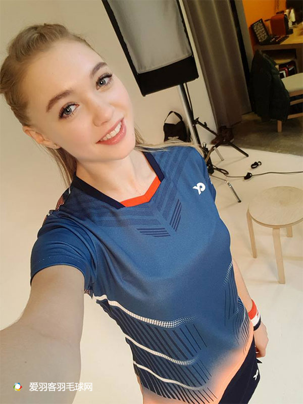 李永波品牌羽毛球拍,李永波羽毛球拍s81