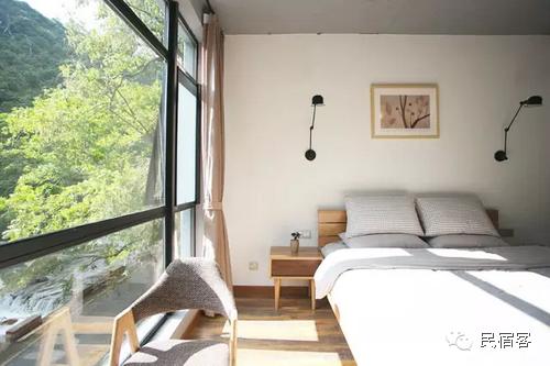 初夏，感受溪水的清凉，就去这几家溪畔民宿