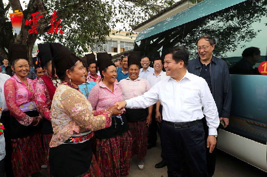 李纪恒：把大盈江和瑞丽江打造成国内外知名旅游目的地