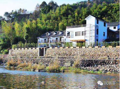 初夏，感受溪水的清凉，就去这几家溪畔民宿