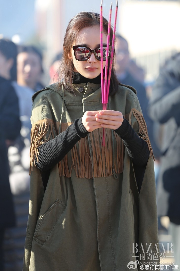 杨幂同款墨镜迪奥 (宋茜杨幂经典款手袋)