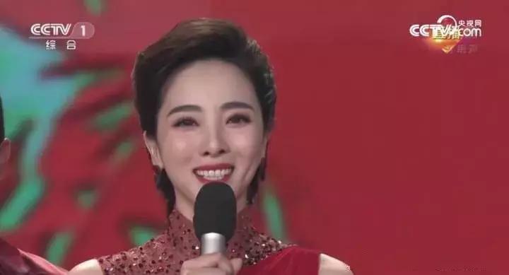 狗年春晚4个女演员3个整容，春晚这瓶卸妆油真是太强了