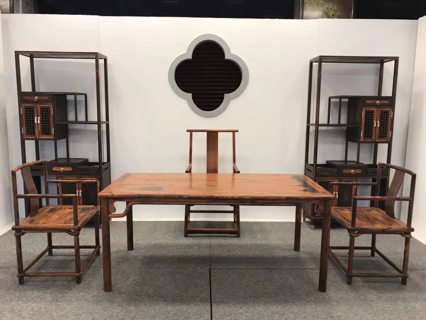 实木家具开裂怎么处理,实木家具开裂怎么办