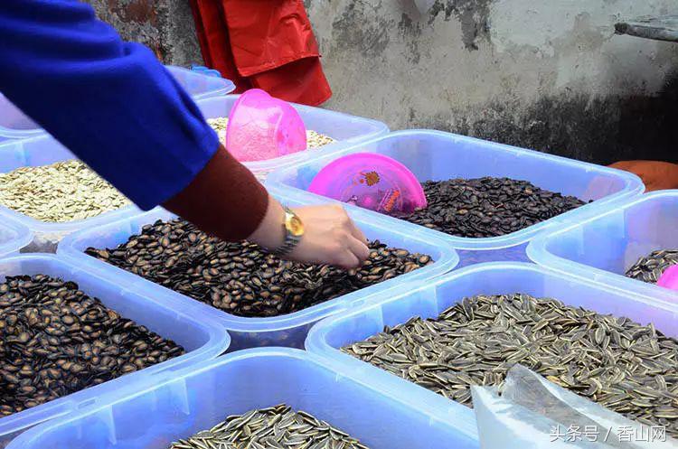 珠海闹市中破破烂烂的老街，有我儿时过年的味道