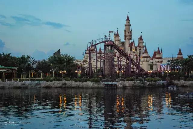 新加坡环球影城二十四座游乐设施,新加坡环球影城主题乐园图片