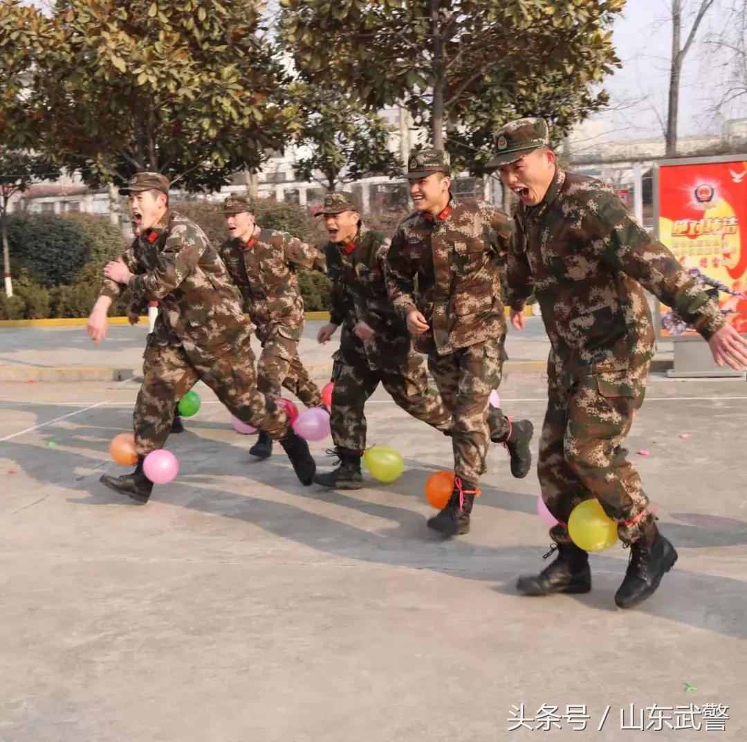 过年“七天最”|“酷炫”活动齐上阵，“年味”“兵味”“战味”哪家浓？