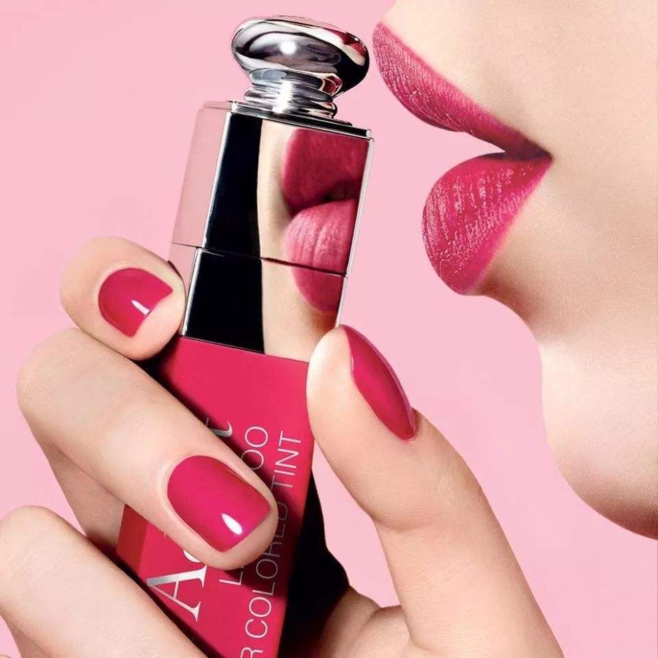 嘴唇不干还不掉色的唇釉推荐,怎么吃都不脱色的唇膏