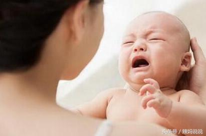 5岁小孩睡觉从床上摔下来,睡觉从床上摔下来