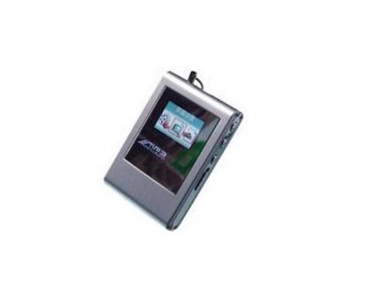 1寸屏幕看番的苦谁懂？说说当年你是怎么看动画片的？