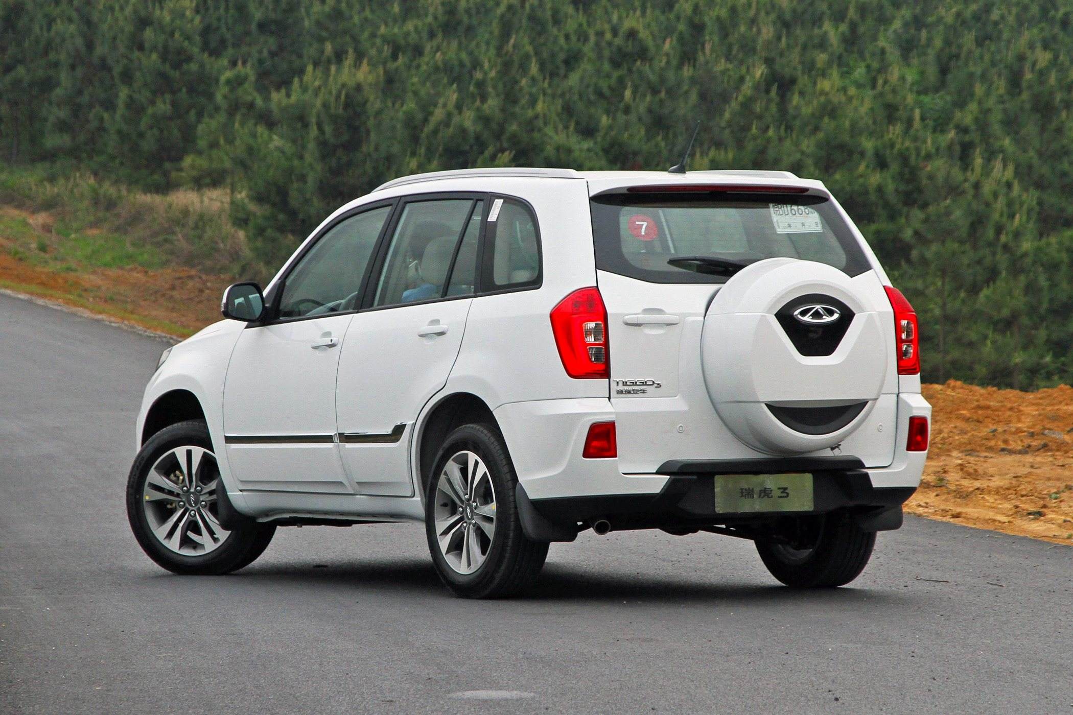 中国suv市场趋势,奇瑞瑞虎3官方公布2024款