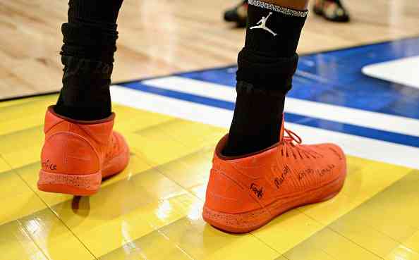 耐克鞋怎么查真伪教程,儿童耐克鞋如何辨真伪