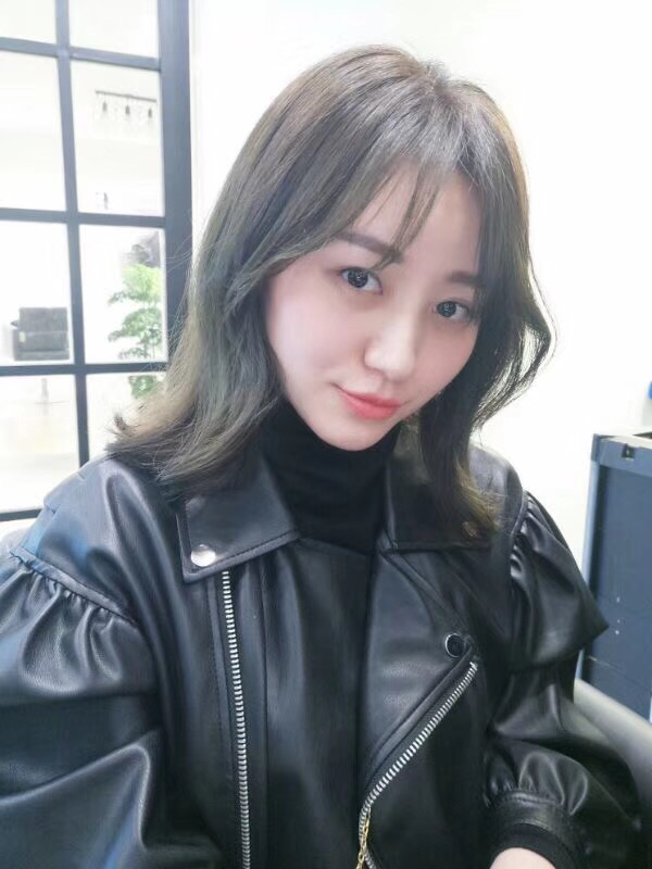 烫头发不用打理的发型,发型师烫完头发打理技巧女士