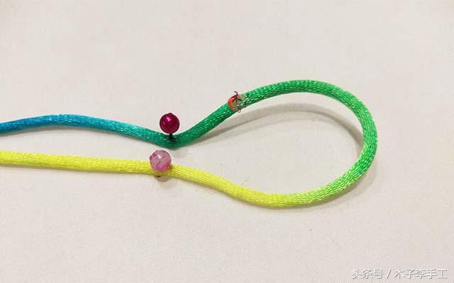 怎样编织酢浆草结的编法图解步骤,手工红绳编织蝴蝶结教程
