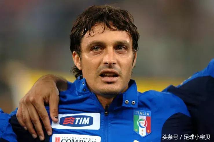 当今足坛无可争议的最顶尖的巨星,足坛十大超群球员