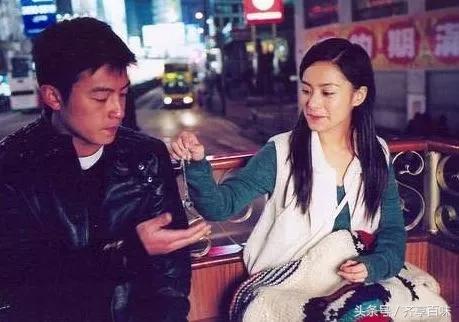 39岁阿娇晒照,阿娇刮痧后背效果