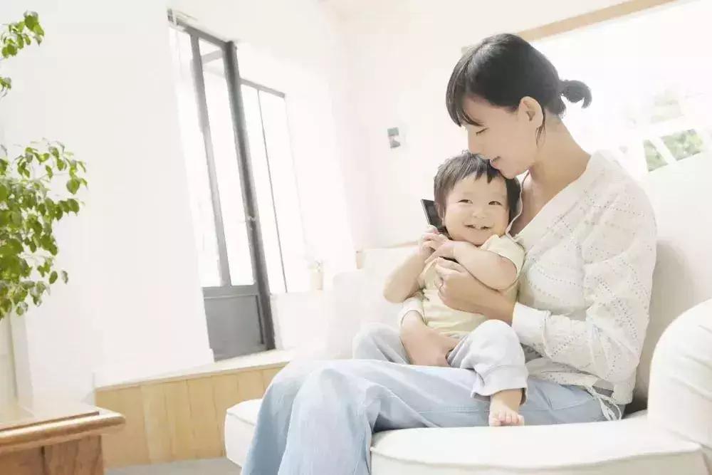 正确的生理性涨奶手法,带你认识乳房肿块