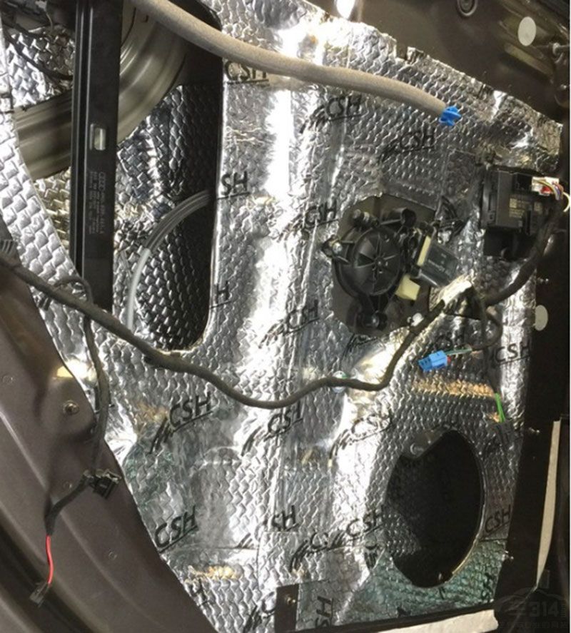 奥迪q7升级bose音响,老款奥迪q7音响改装案例