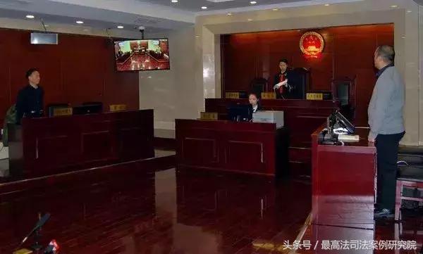 聚餐饮酒产生的法律责任,同桌吃饭人的连带责任法律规定