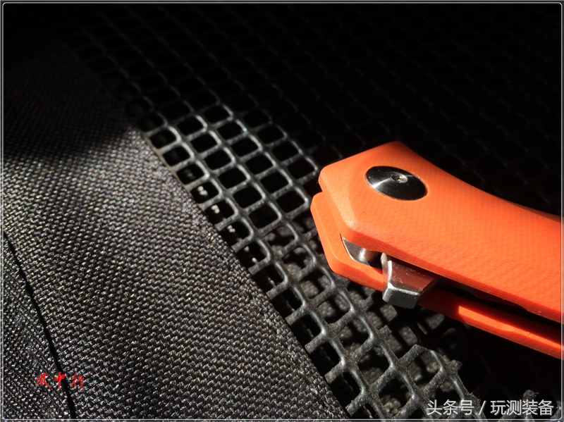 悍迪HARNDS双子星橙色柄户外*刀折**评测