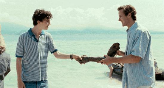 想骚还能买得起，开学这么穿让你成功撩到学妹哦