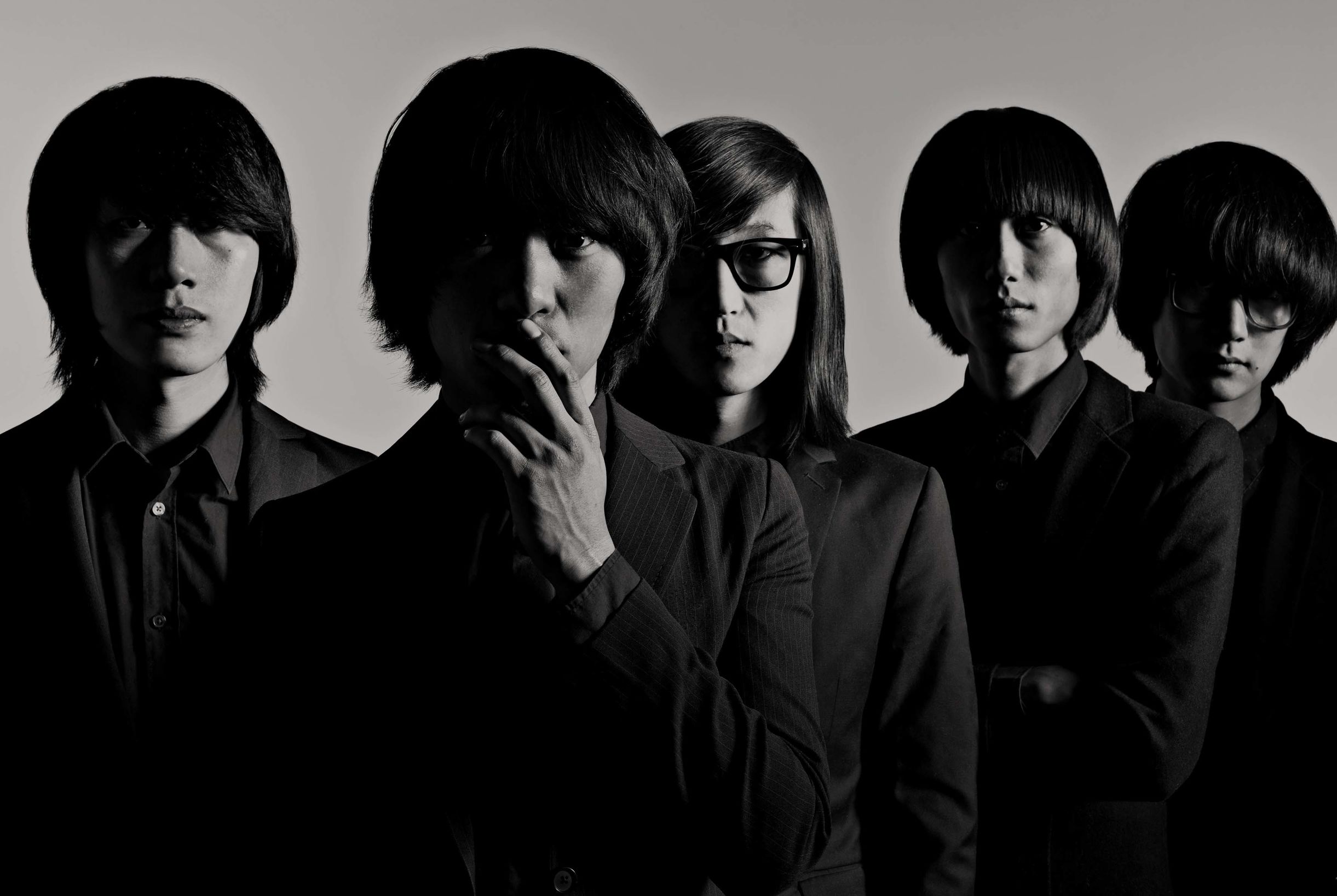 情侣间相互欺骗,情侣之间最伤感情的就是欺骗