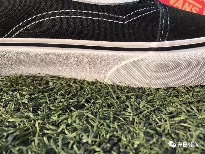 看了万斯VansOldSkool真假对比，还敢确定你网购的是正品吗