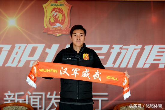 华夏幸福武汉卓尔队员名单,廖均健评价李行