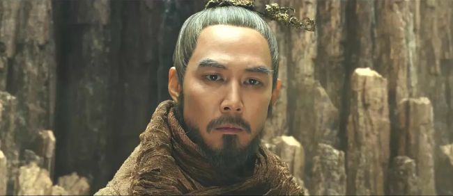 这部几乎把韩国人都赶到影院的巨片，我一手五颗星一手一颗星