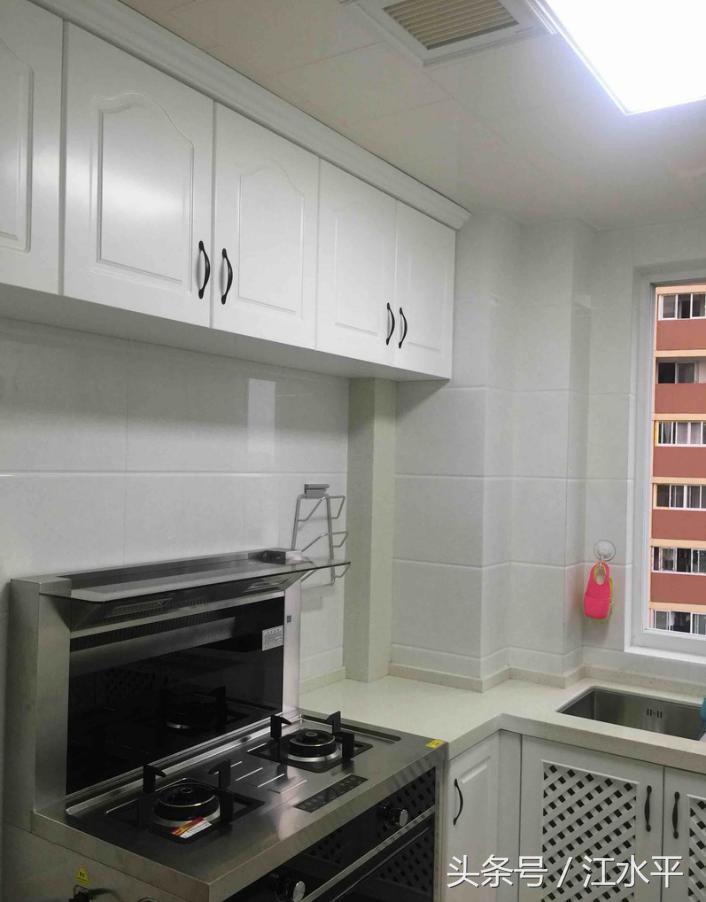 大白墙简单装修风格效果图120平,140平4居新中式装修效果图