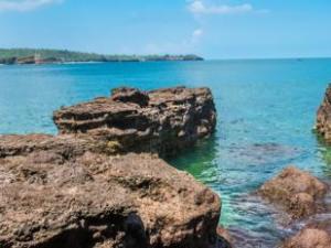 涠洲岛是最大的火山岛吗,北海涠洲岛火山石景区