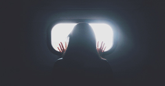 怀孕时丈夫总给我喝山楂水，流产后保姆一句闲聊戳穿丈夫阴谋